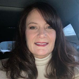 Meet your Posher, Nichole